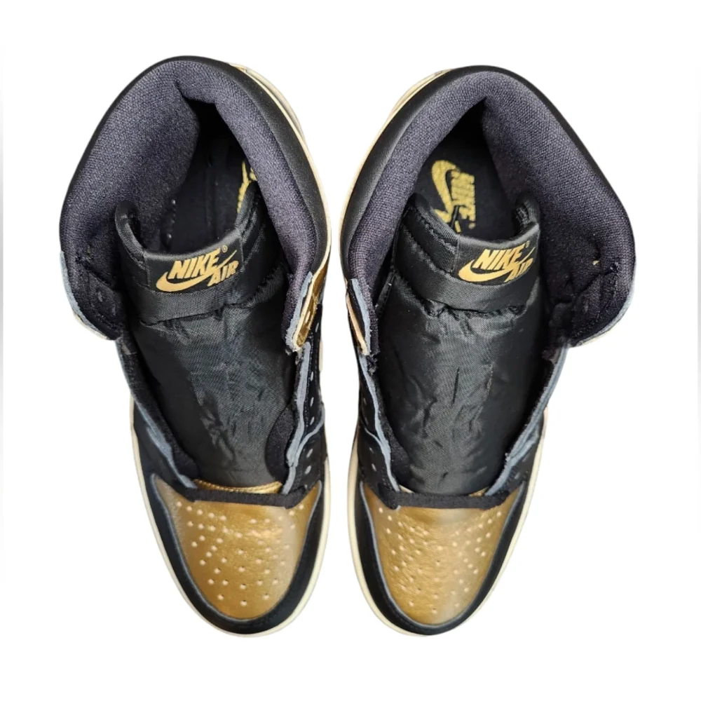 Mens Jordan‎ 1 High Metallic Gold